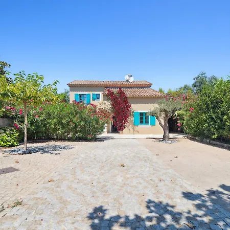 Villa La Desirade - Les Pieds Dans L'eau - La Bouillabaisse - St Tropez - 14 Personnes
