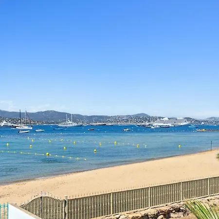 La Desirade - Les Pieds Dans L'eau - La Bouillabaisse - St Tropez - 14 Personnes *